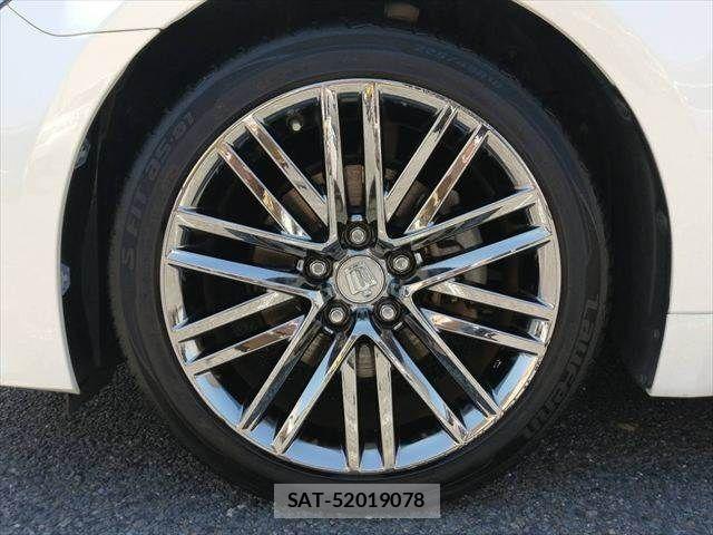 Toyota CROWN SEDAN 2015-11 6751138-29