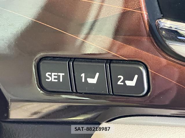 Toyota CROWN SEDAN 2015-09 6790874-13