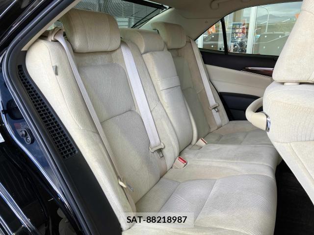 Toyota CROWN SEDAN 2015-09 6790874-16