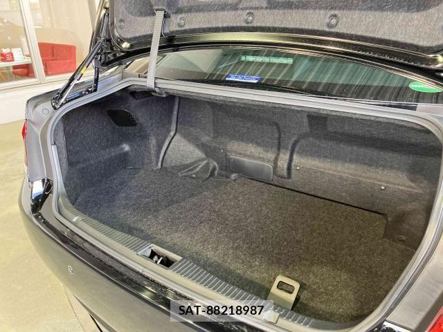 Toyota CROWN SEDAN 2015-09 6790874-19