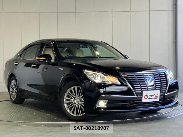 Toyota CROWN SEDAN 2015-09 6790874-23