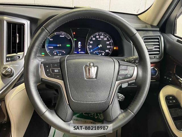 Toyota CROWN SEDAN 2015-09 6790874-8