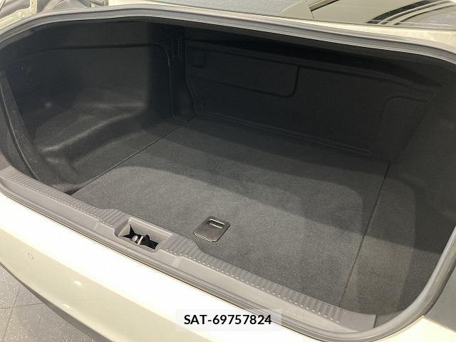 Toyota CROWN SEDAN 2019-01 6790847-28