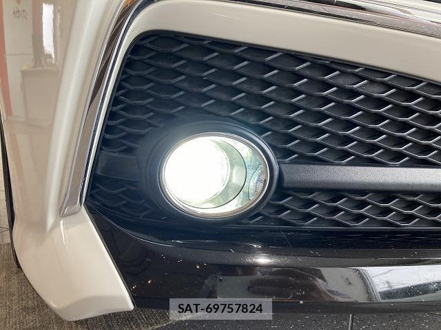 Toyota CROWN SEDAN 2019-01 6790847-4