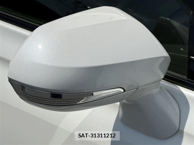Toyota CROWN SEDAN 2018-06 6790872-28