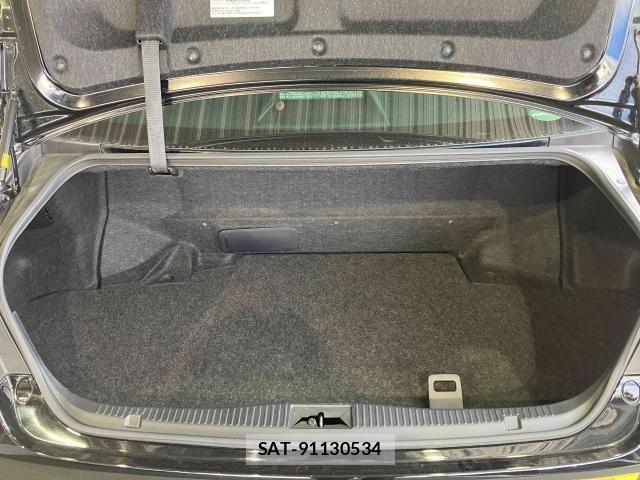 Toyota CROWN SEDAN 2013-02 6790875-16