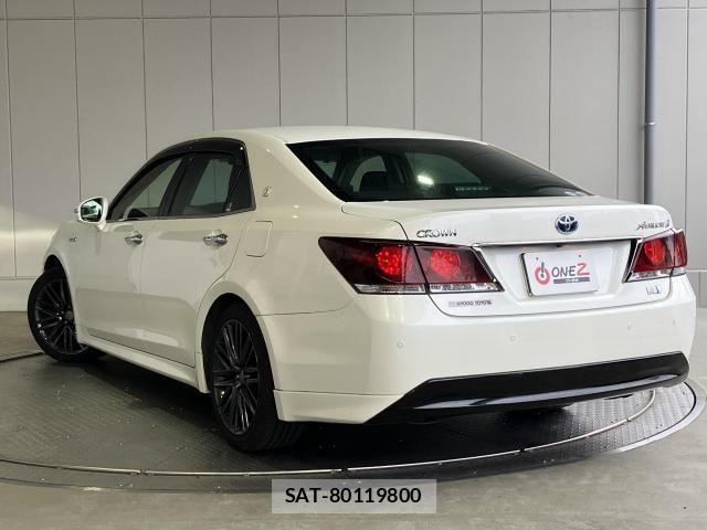 Toyota CROWN SEDAN 2015-11 6790876-23