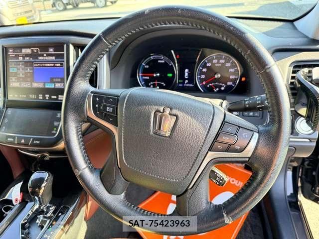 Toyota CROWN SEDAN 2014-03 6790894-16