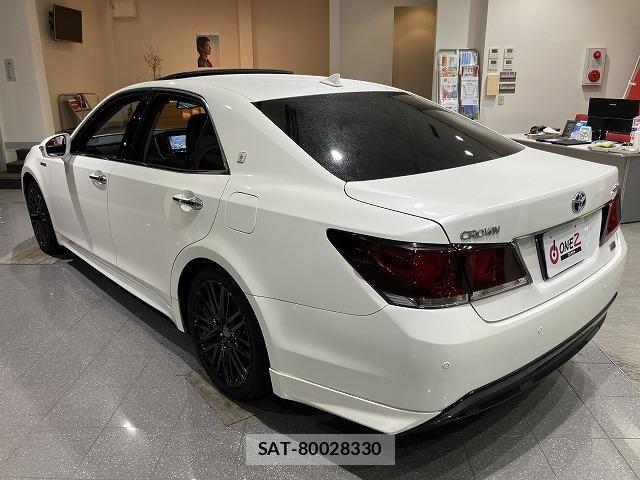 Toyota CROWN SEDAN 2015-02 6790879-14