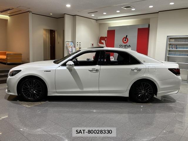 Toyota CROWN SEDAN 2015-02 6790879-7