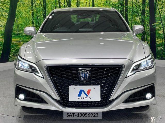 Toyota CROWN SEDAN 2018-11 6790864-14
