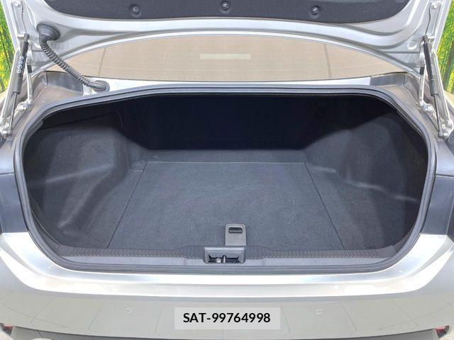 Toyota CROWN SEDAN 2018-08 6790859-9