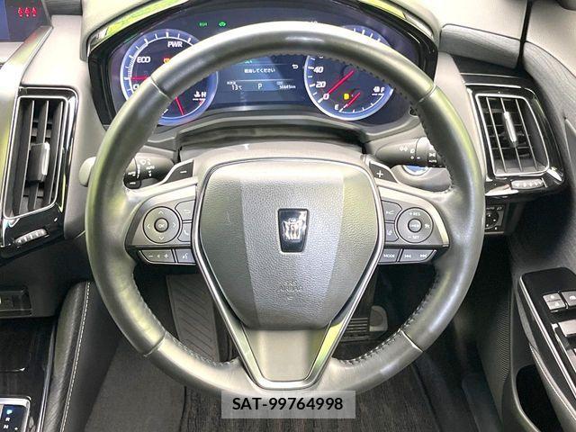 Toyota CROWN SEDAN 2018-08 6790859-10