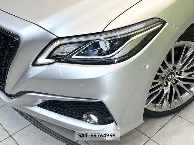 Toyota CROWN SEDAN 2018-08 6790859-11