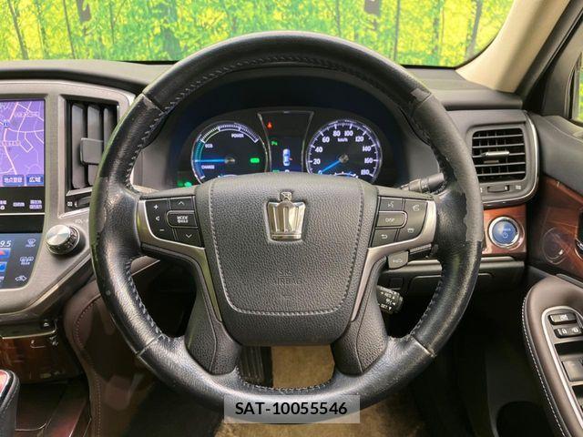 Toyota CROWN SEDAN 2013-06 6790895-10