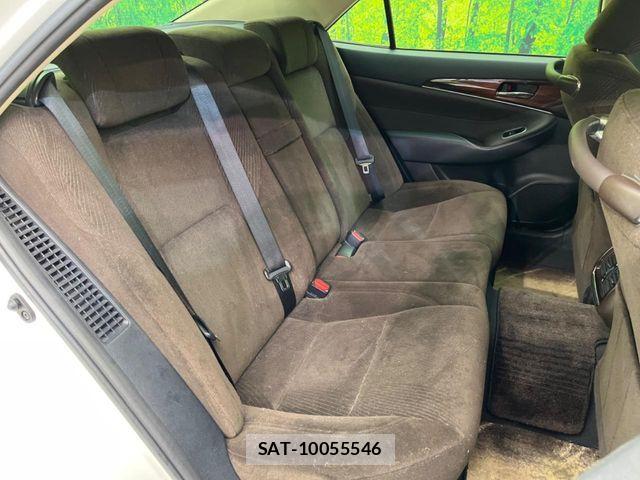 Toyota CROWN SEDAN 2013-06 6790895-8