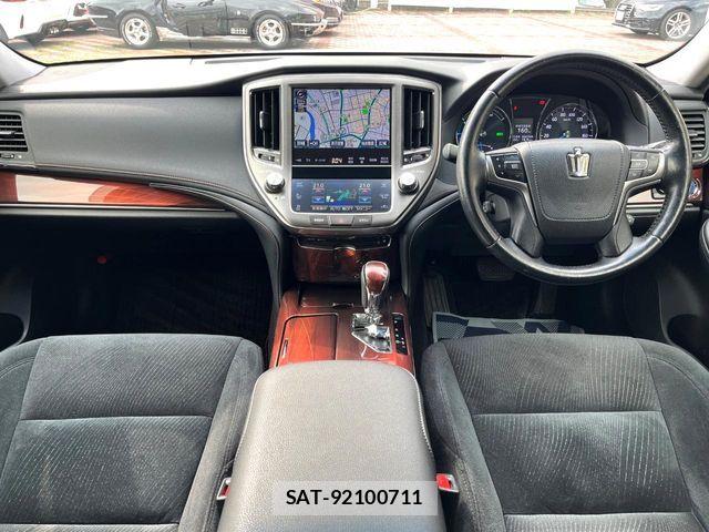 Toyota CROWN SEDAN 2015-05 6790890-1