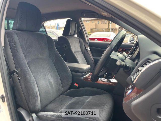 Toyota CROWN SEDAN 2015-05 6790890-7
