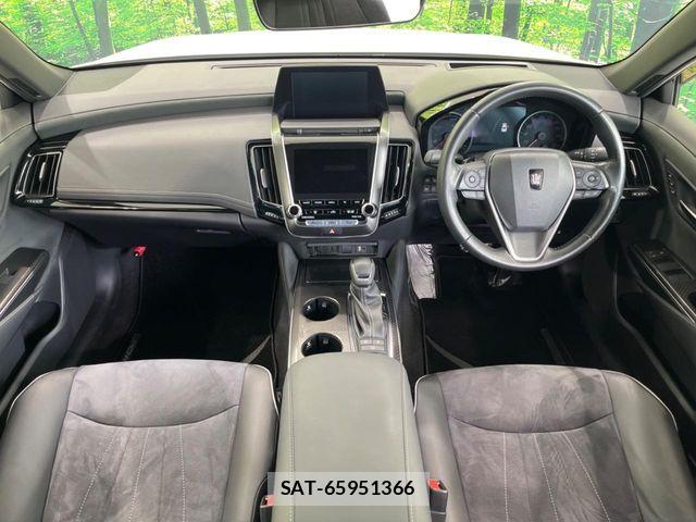 Toyota CROWN SEDAN 2018-11 6790845-1