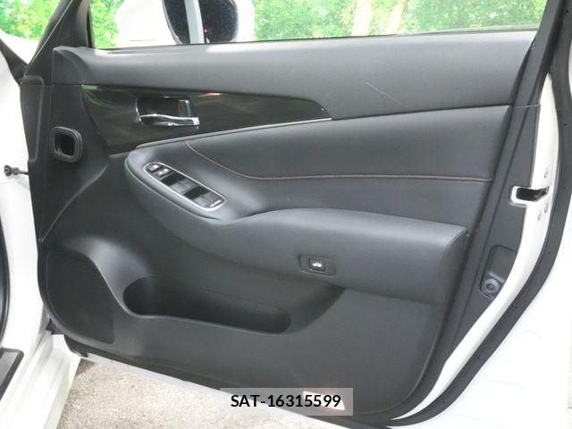 Toyota CROWN SEDAN 2013-07 6790882-21