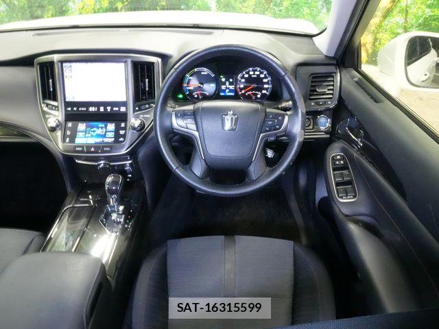 Toyota CROWN SEDAN 2013-07 6790882-6