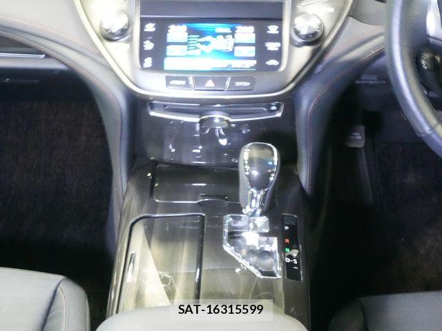Toyota CROWN SEDAN 2013-07 6790882-8