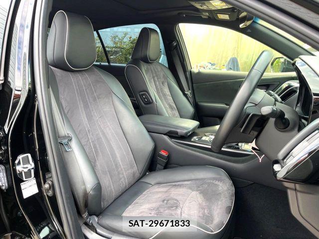 Toyota CROWN SEDAN 2019-08 6790855-11