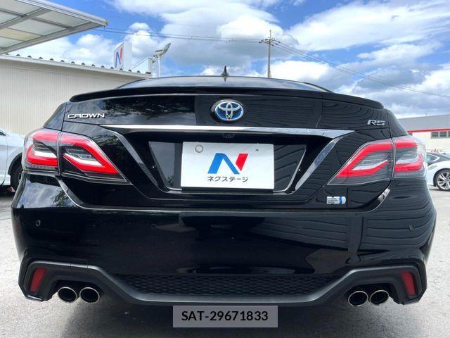 Toyota CROWN SEDAN 2019-08 6790855-17