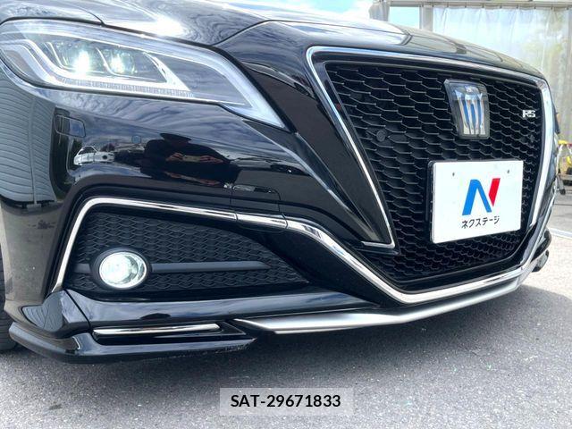 Toyota CROWN SEDAN 2019-08 6790855-3