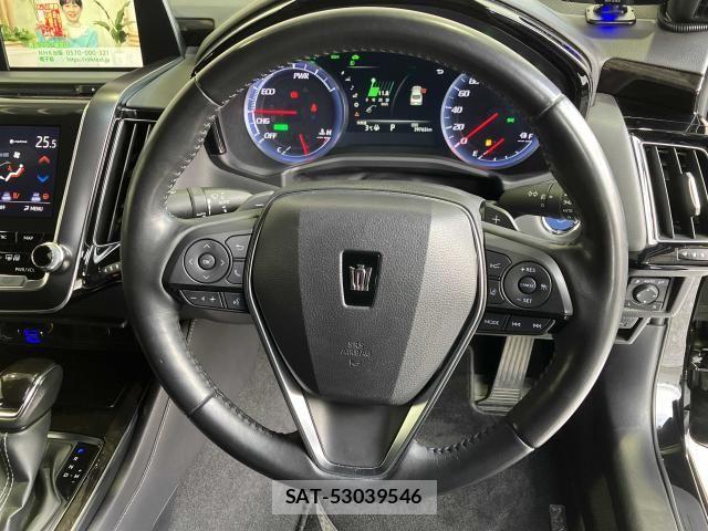 Toyota CROWN SEDAN 2019-03 6790835-13