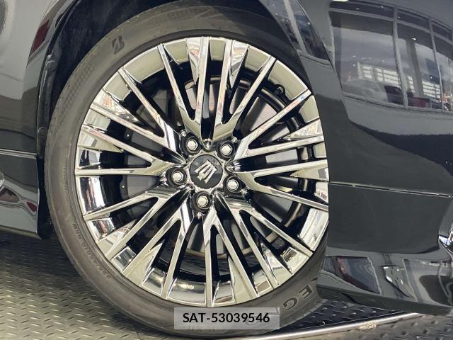 Toyota CROWN SEDAN 2019-03 6790835-3