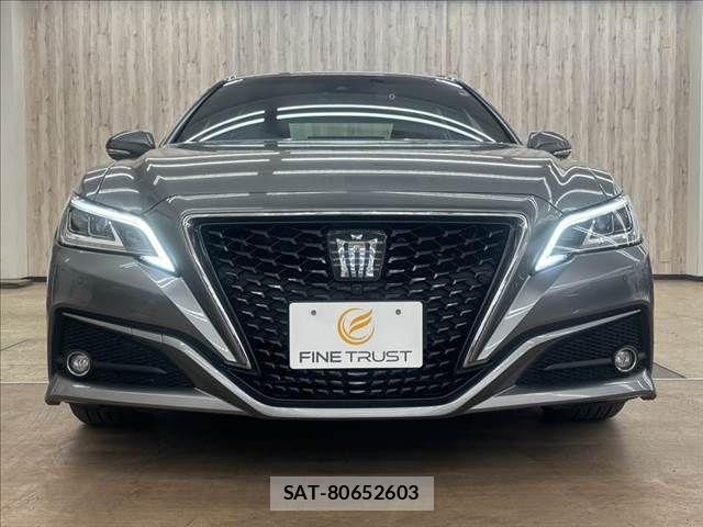 Toyota CROWN SEDAN 2020-12 6790857-13