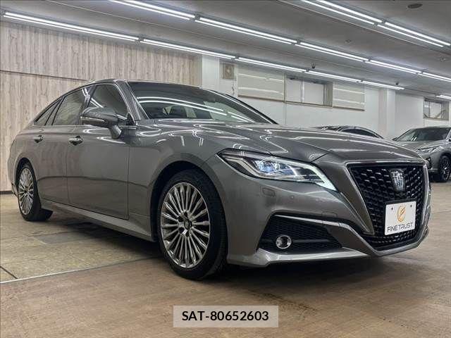Toyota CROWN SEDAN 2020-12 6790857-14