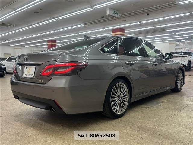 Toyota CROWN SEDAN 2020-12 6790857-17