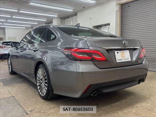 Toyota CROWN SEDAN 2020-12 6790857-18