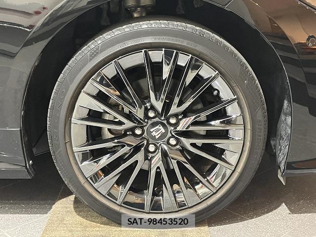 Toyota CROWN SEDAN 2021-01 6790851-10