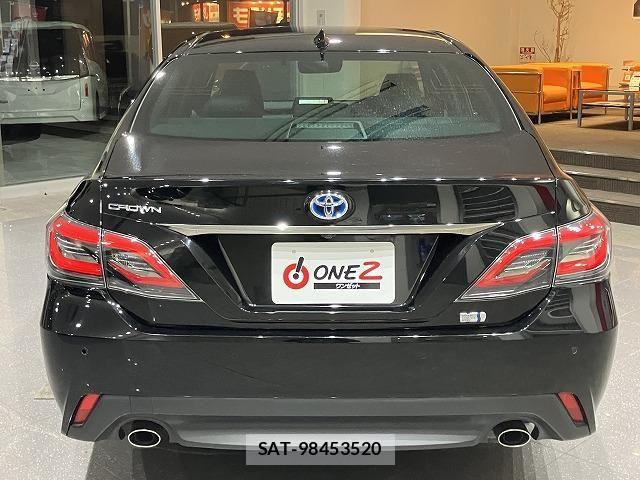 Toyota CROWN SEDAN 2021-01 6790851-12