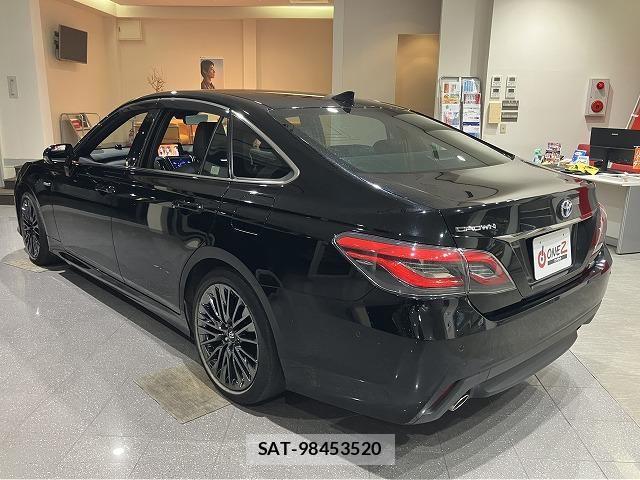 Toyota CROWN SEDAN 2021-01 6790851-14