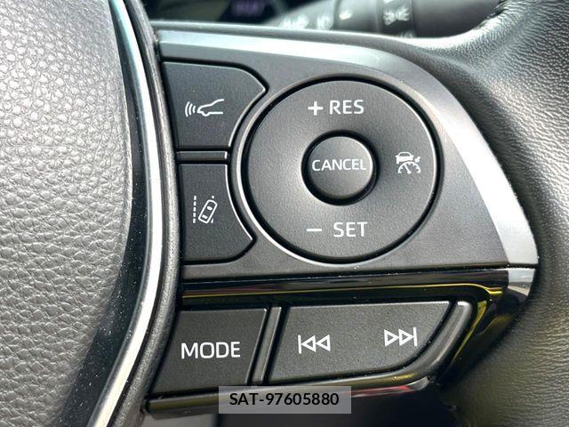 Toyota CROWN SEDAN 2019-04 6790836-6