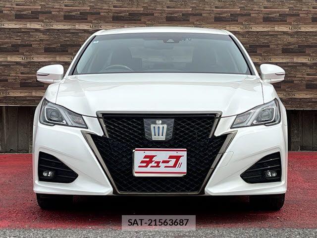 Toyota CROWN SEDAN 2018-03 6790861-16