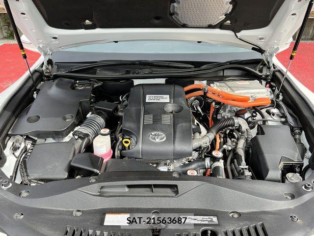 Toyota CROWN SEDAN 2018-03 6790861-27