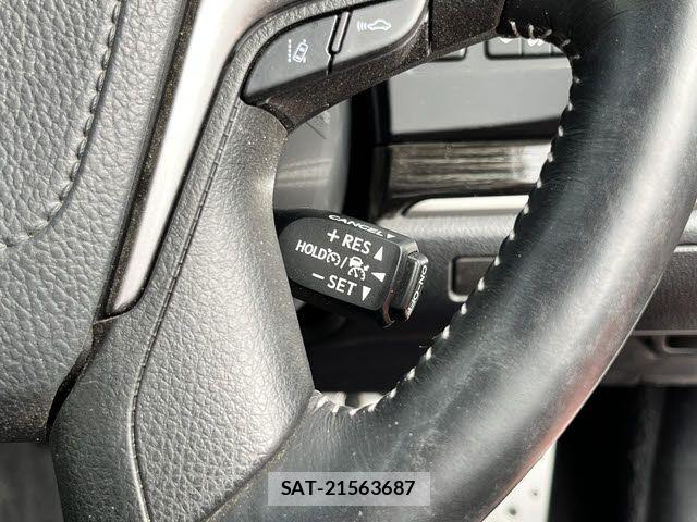Toyota CROWN SEDAN 2018-03 6790861-5