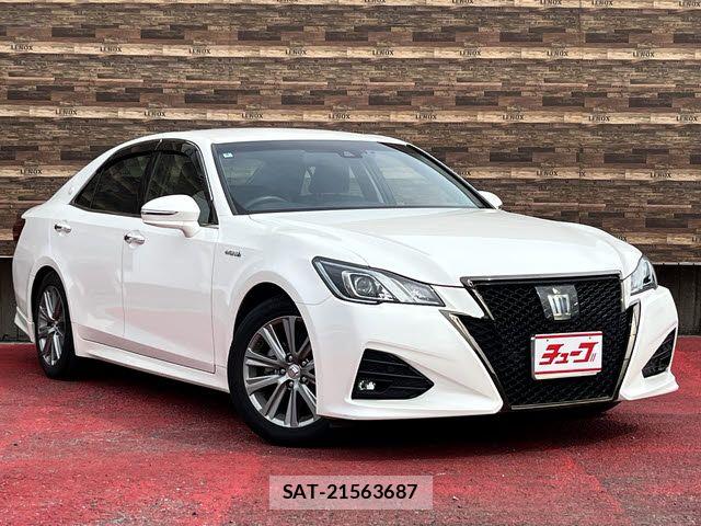 Toyota CROWN SEDAN 2018-03 6790861-6