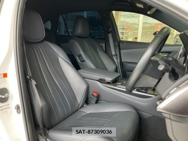 Toyota CROWN SEDAN 2022-02 6790832-14