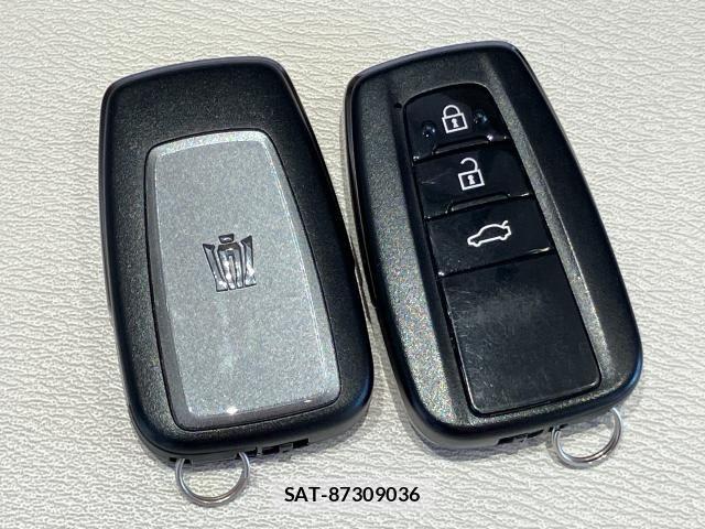 Toyota CROWN SEDAN 2022-02 6790832-19