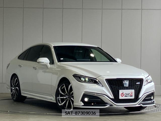 Toyota CROWN SEDAN 2022-02 6790832-26