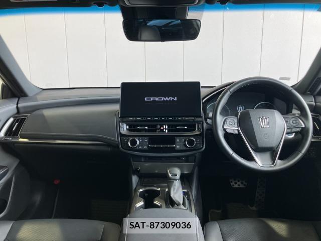 Toyota CROWN SEDAN 2022-02 6790832-5