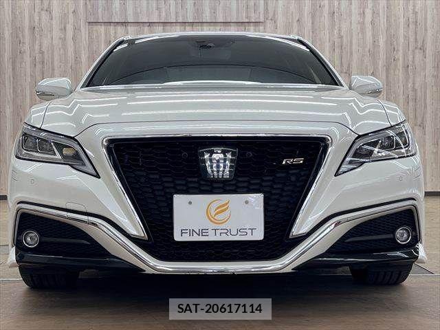 Toyota CROWN SEDAN 2018-09 6790858-13