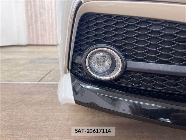 Toyota CROWN SEDAN 2018-09 6790858-23