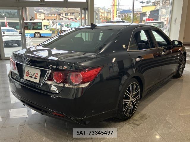 Toyota CROWN SEDAN 2015-12 6790853-22